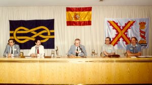 ICV11 Madrid 1985 Opening Ceremony. Sitiing from left to right are Tomás Rodriguez, Sebastián Herreros, Rev. Hugh Boudin, Whitney Smith and William Crampton. (Archive E. Dreyer)